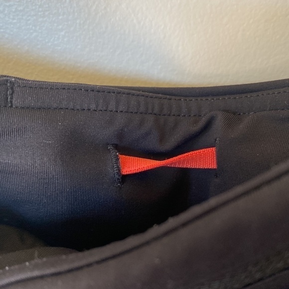 Lululemon Pedal To The Medal 7/8 Tight Black / Alarming / Tranquil Blue Size 4 - Picture 9 of 16